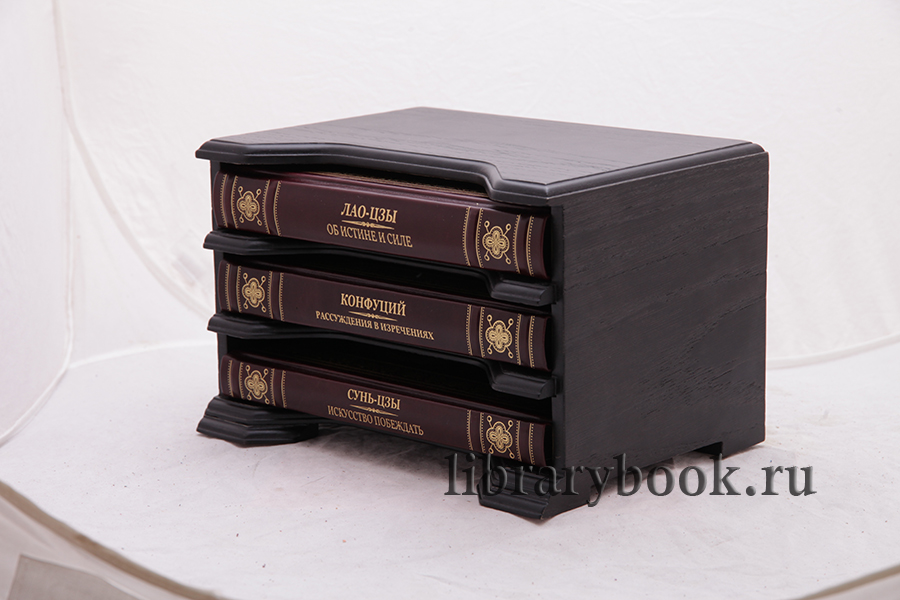 Подарочное издание книги Бронислав Брониславович Виногродский в 3 книгах в кожаном переплете